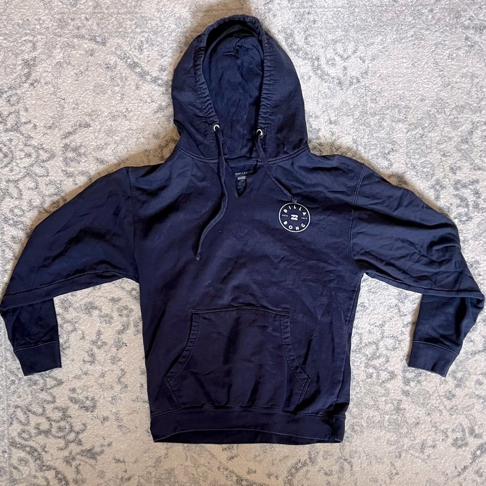 Navy blue Billabong sweatshirt (M)